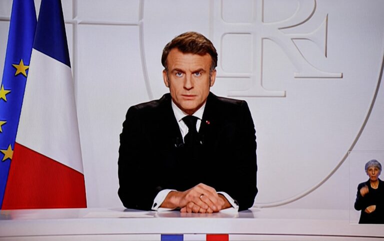 FRANCE-POLITICS-GOVERNMENT-MEDIA-TV