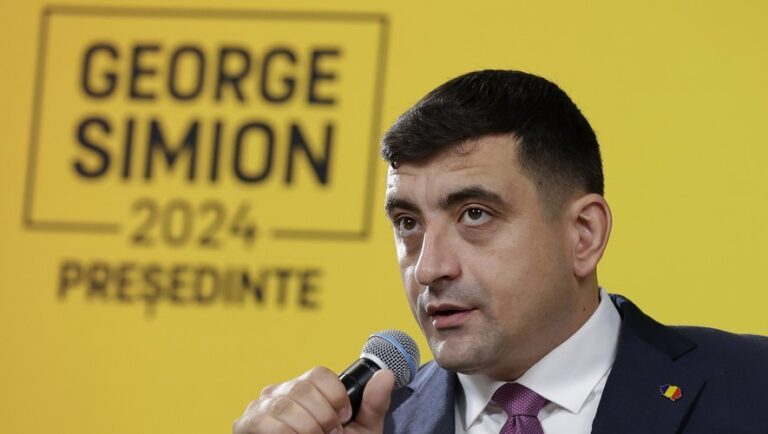 AUR's presidential candidate Simion gives press conference in Bucharest