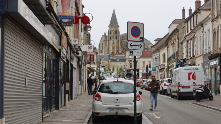 Trop de kebabs et de barber shop selon Lionel Ollivier le maire