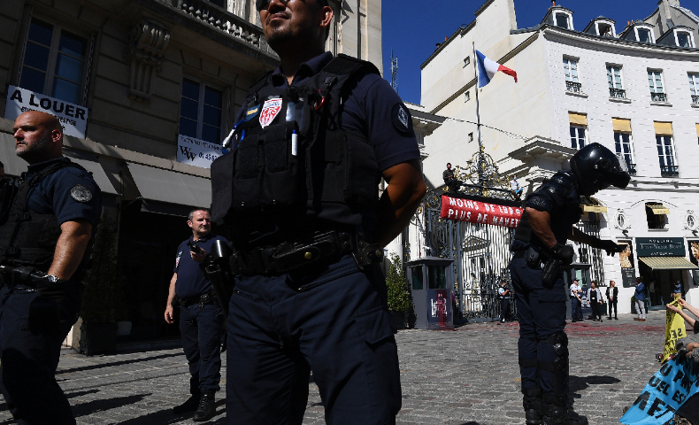 dDDbdCaDfBC56d186D71